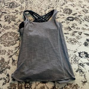 Lululemon tank top with built in bra